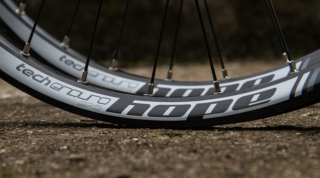 First Look | Hope Tech Enduro Wheels |